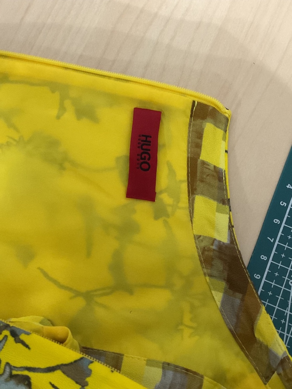 Hugo Boss Dress - Picture 9 of 14